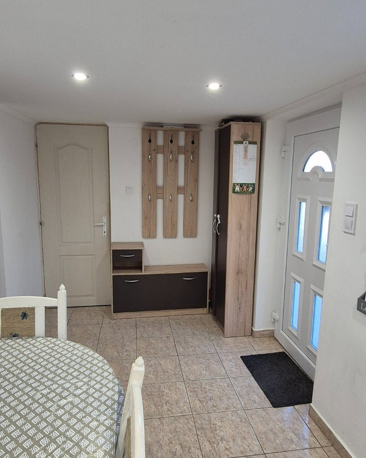 Eladó Részben Felújított Ház Kecskemét Felsőszéktó Területén!