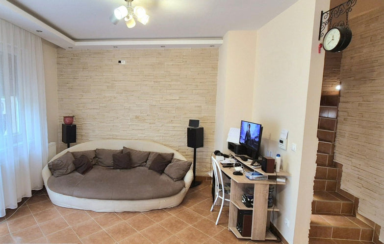 Nyugalom, tér, minőség – Kadafalván sorházi otthon eladó, amit érdemes megnézni