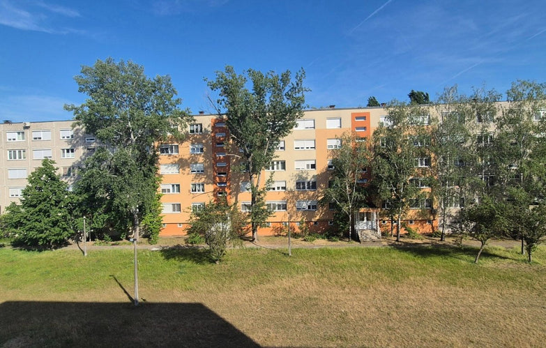 Erkélyes, nappali+ 2 hálós lakás ELADÓ!