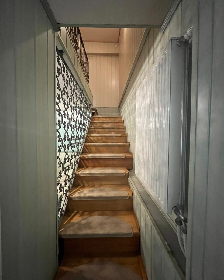 ELADÓ BELVÁROSI KÉTSZINTES, LÉGKONDICIONÁLT IRODA KECSKEMÉTEN!