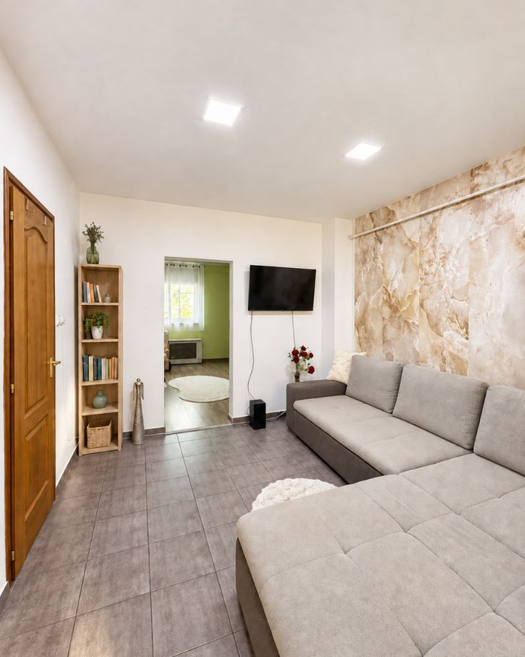 Egy lakás, ahol az udvarról és a saját garázsról sem kell lemondanod!