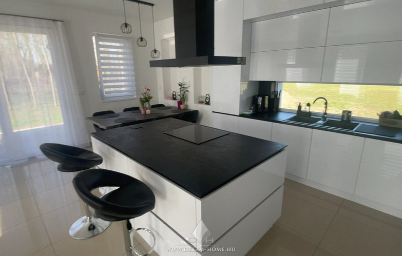 MODERN STÍLUSOS ÁLOMOTTHON!