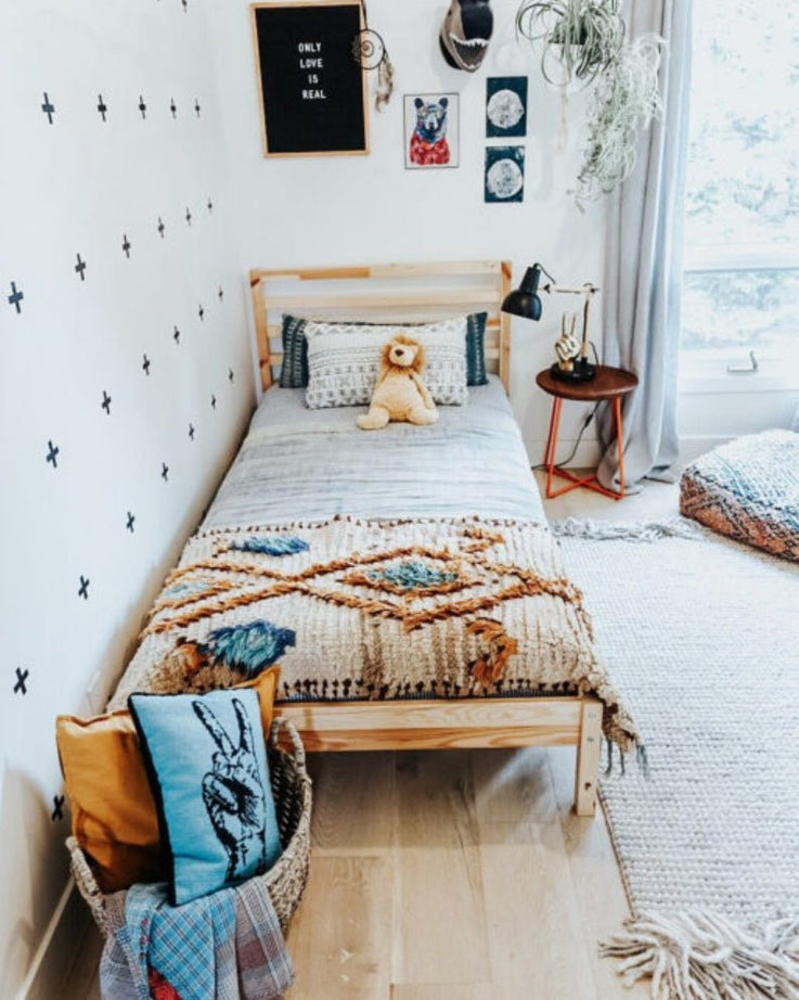 Napfényes napelemes 83 nm-es ház Vacsi közben eladó!