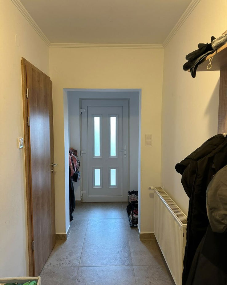 DUNAHARASZTI HATÁR ÚT – TELJESEN FELÚJÍTOTT, 159 M²-ES CSALÁDI HÁZ MEDENCÉVEL, SAJÁT SZAUNÁVAL, DUPLA GARÁZZSAL ÉS NAPELEMMEL