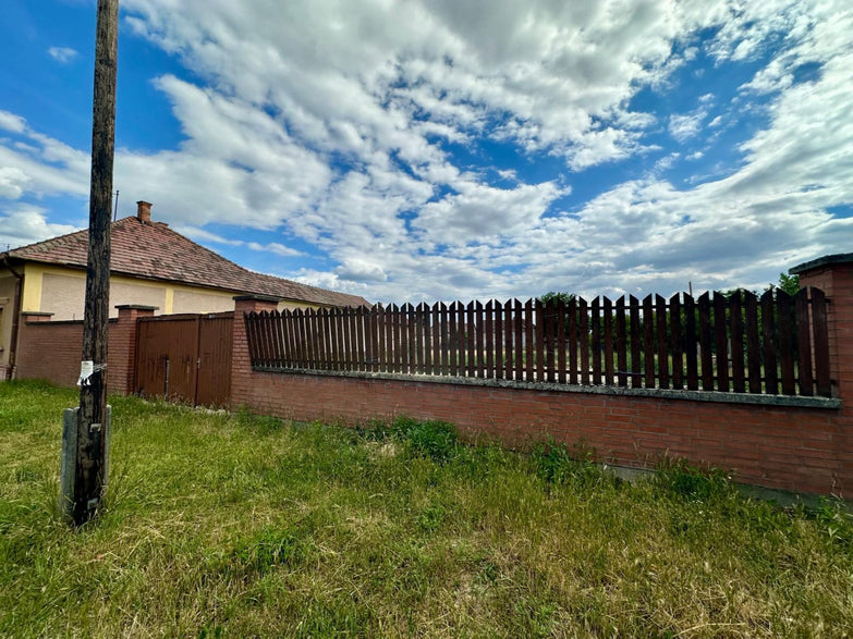 🏡 Már csak 2 új építésű otthon köthető le ezen a nagykőrösi telken!